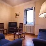 Santa Giulia 12 *