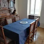 Santa Giulia 12 Daire *