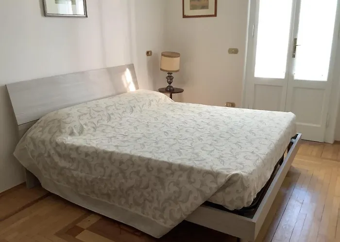 Santa Giulia 12 קומו